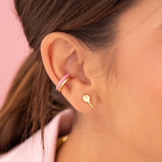 SET ARETES EARCUFF X2 + TOPOS LLAVE MINI - FUCSIA